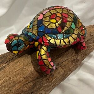 Barcino Designs a Colorful Mosaic Turtle Figurine